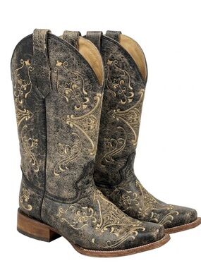 Circle G Distressed Black Western Boots with Gold Embroidery